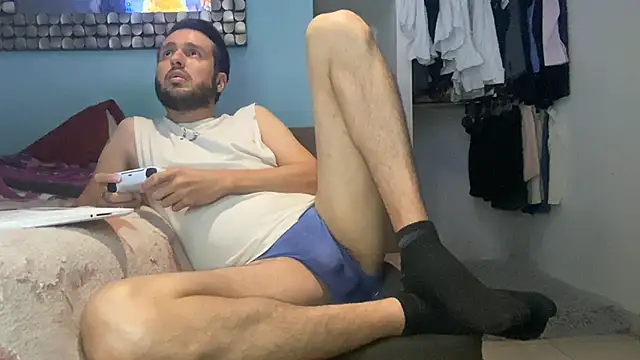 Snapshot of Alexitho25 chatting on 11, 7, 2026 Alexitho25 online show from 11, 7, 2026