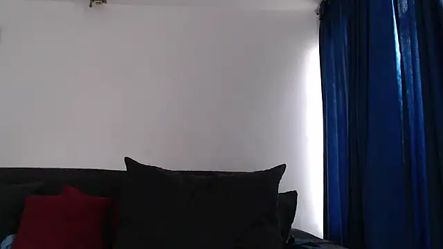 Snapshot of evilheart_69 chatting on 15, 10, 2025 evilheart 69 online show from 15, 10, 2025