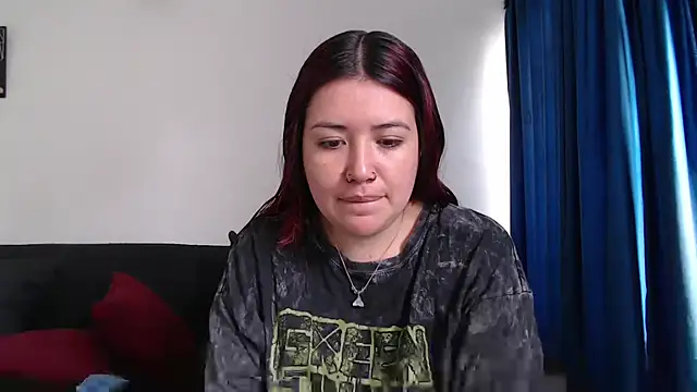 Snapshot of evilheart_69 chatting on 8, 10, 2025 evilheart 69 online show from 8, 10, 2025