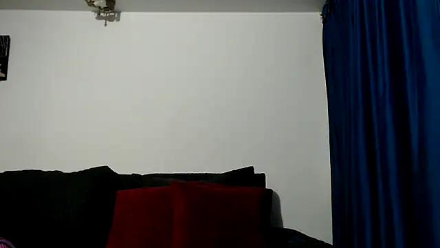 Snapshot of evilheart_69 chatting on 9, 11, 2025 evilheart 69 online show from 9, 11, 2025