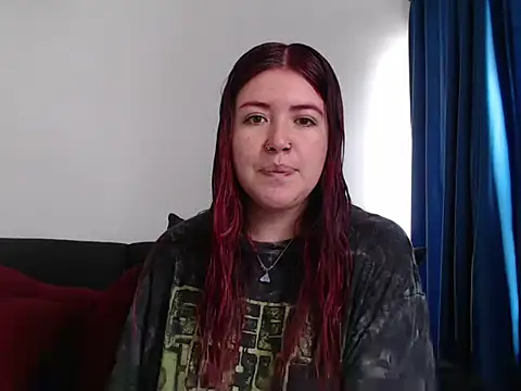 Snapshot of evilheart_69 chatting on 14, 10, 2025 evilheart 69 online show from 14, 10, 2025