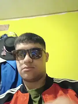 Snapshot of juanfritaa21 chatting on 11, 10, 2025 juanfritaa21 online show from 11, 10, 2025