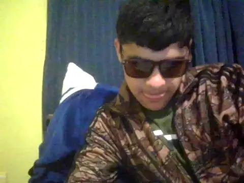 Snapshot of juanfritaa21 chatting on 21, 9, 2025 juanfritaa21 online show from 21, 9, 2025