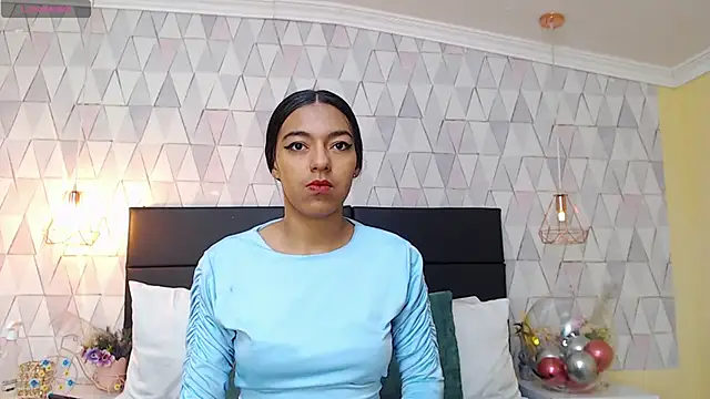 SaraaTylor online show from 19, 9, 2025