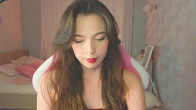 yuna sunshy online show from 25, 10, 2025