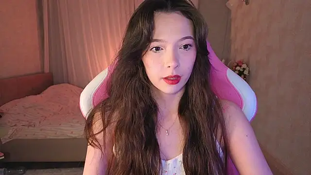 yuna sunshy online show from 25, 3, 2026