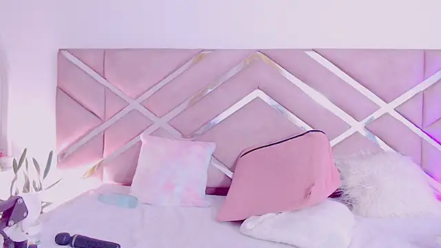 sofia 07 online show from 11, 2, 2026