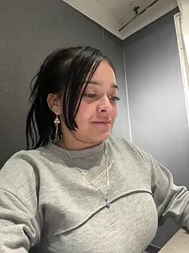 Snapshot of Emily_Rivers_ chatting on 18, 10, 2025 Emily Rivers online show from 18, 10, 2025