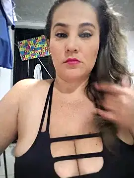 dayana2021 online show from 1, 11, 2025