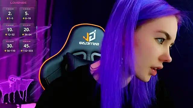 Snapshot of Kiara_Dream chatting on 3, 11, 2025 Kiara Dream online show from 3, 11, 2025