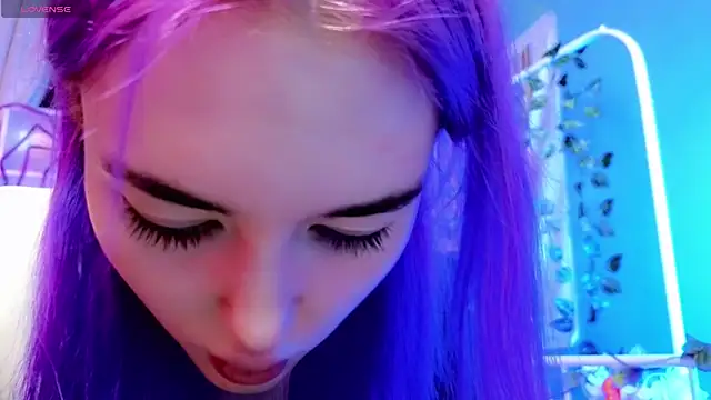 Snapshot of Kiara_Dream chatting on 23, 10, 2025 Kiara Dream online show from 23, 10, 2025