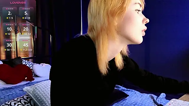 Kiara Dream online show from 7, 2, 2026