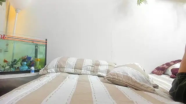 Angel superhuge online show from 2, 10, 2025