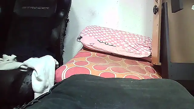 lovehairymature90 online show from 1, 3, 2026