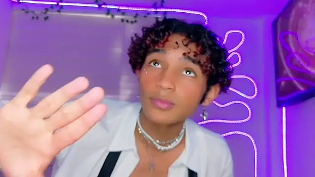 Aaron Wiinter online show from 19, 9, 2025