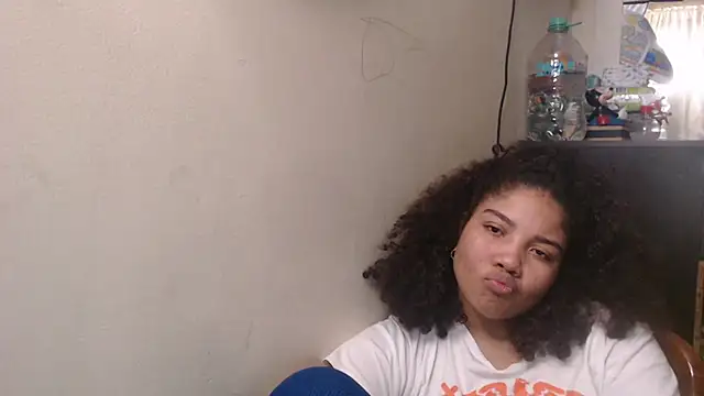 Snapshot of madelene chatting on 6, 6, 2026 madelene online show from 6, 6, 2026