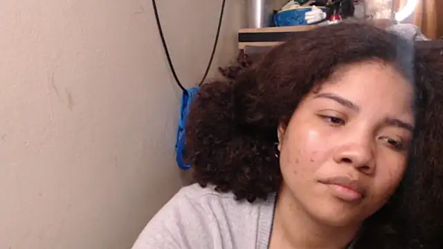 madelene online show from 25, 11, 2025