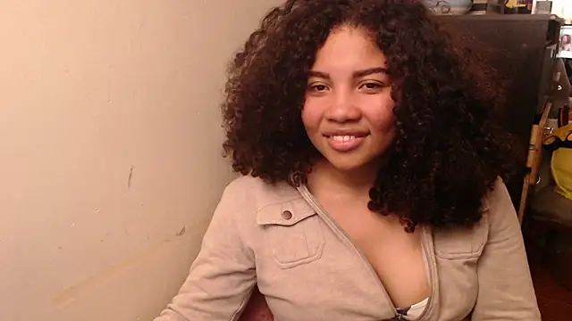 Snapshot of madelene chatting on 3, 5, 2026 madelene online show from 3, 5, 2026