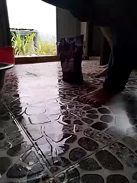 Lyanh13 online show from 3, 2, 2026