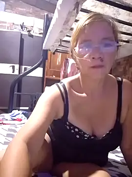 SexyHottMom online show from 14, 9, 2025