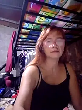 SexyHottMom online show from 17, 2, 2026