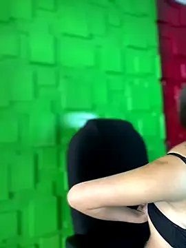 Snapshot of Linda_LS chatting on 1, 12, 2025 Linda LS online show from 1, 12, 2025