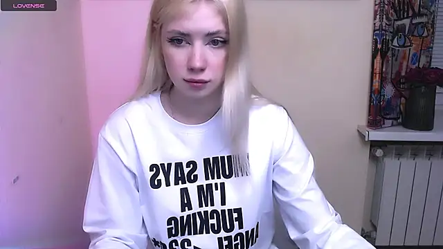 AliceHotty  online show from 16, 2, 2026