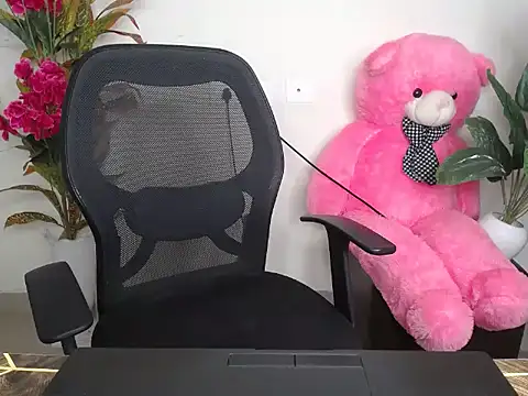 Big Baby1 online show from 20, 11, 2025