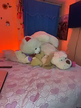 Snapshot of MiaRousexxx_ chatting on 18, 10, 2025 MiaRousexxx online show from 18, 10, 2025