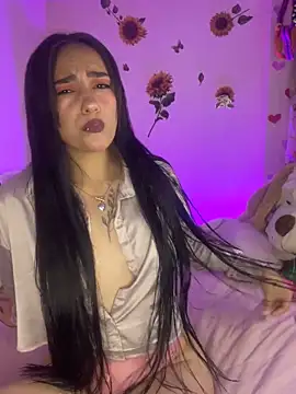 Snapshot of MiaRousexxx_ chatting on 28, 10, 2025 MiaRousexxx online show from 28, 10, 2025