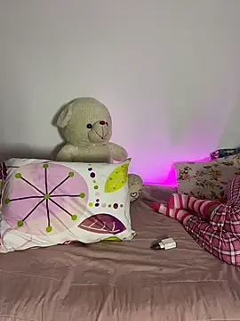 MiaRousexxx  online show from 14, 2, 2026