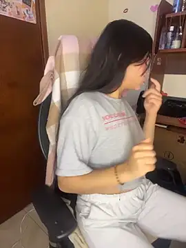 Snapshot of MiaRousexxx_ chatting on 9, 11, 2025 MiaRousexxx online show from 9, 11, 2025