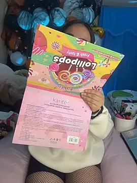 Snapshot of MiaRousexxx_ chatting on 1, 11, 2025 MiaRousexxx online show from 1, 11, 2025