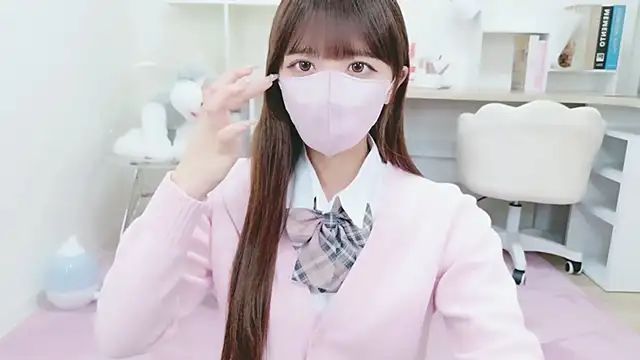 Reina Fcup online show from 14, 11, 2025