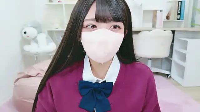 Reina Fcup online show from 7, 11, 2025