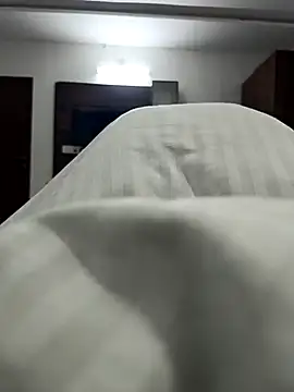 moonflower25 online show from 19, 12, 2025