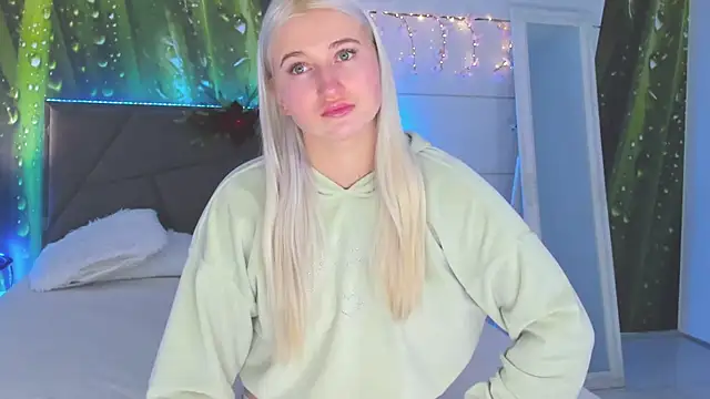 HollyTailors online show from 9, 1, 2026