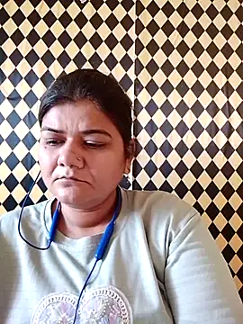 Meenu tiwari online show from 3, 10, 2025