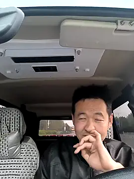 huanhuanaaaaa online show from 16, 4, 2026