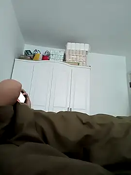 huanhuanaaaaa online show from 1, 4, 2026