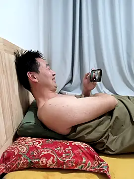 huanhuanaaaaa online show from 16, 3, 2026