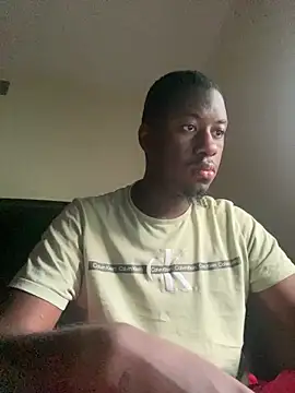 Snapshot of ThickDic28 chatting on 15, 6, 2026 ThickDic28 online show from 15, 6, 2026