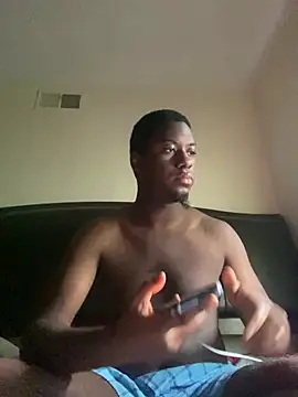 Snapshot of ThickDic28 chatting on 16, 7, 2026 ThickDic28 online show from 16, 7, 2026
