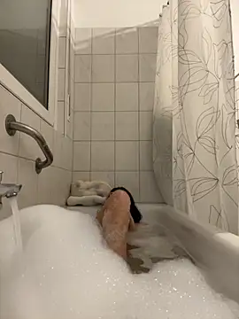 Emilia Mausi online show from 25, 11, 2025