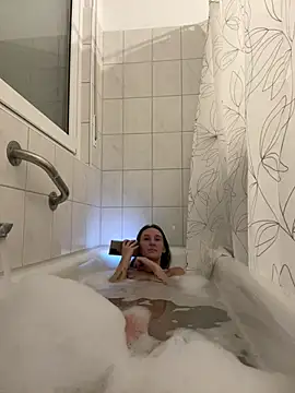 Emilia Mausi online show from 19, 2, 2026