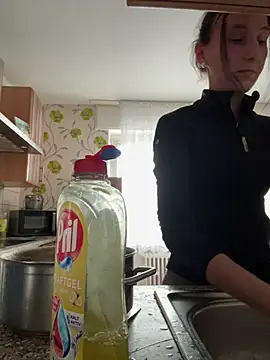 Emilia Mausi online show from 13, 2, 2026