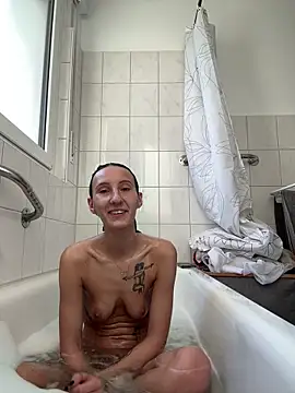 Emilia Mausi online show from 27, 2, 2026