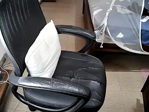 sissypamsissy online show from 3, 12, 2025