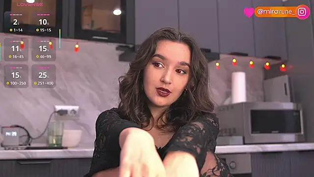 Mirarune online show from 31, 10, 2025