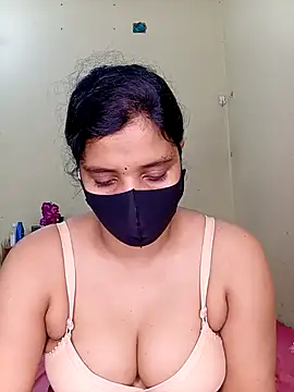 Rose-luckey online show from 10, 3, 2026